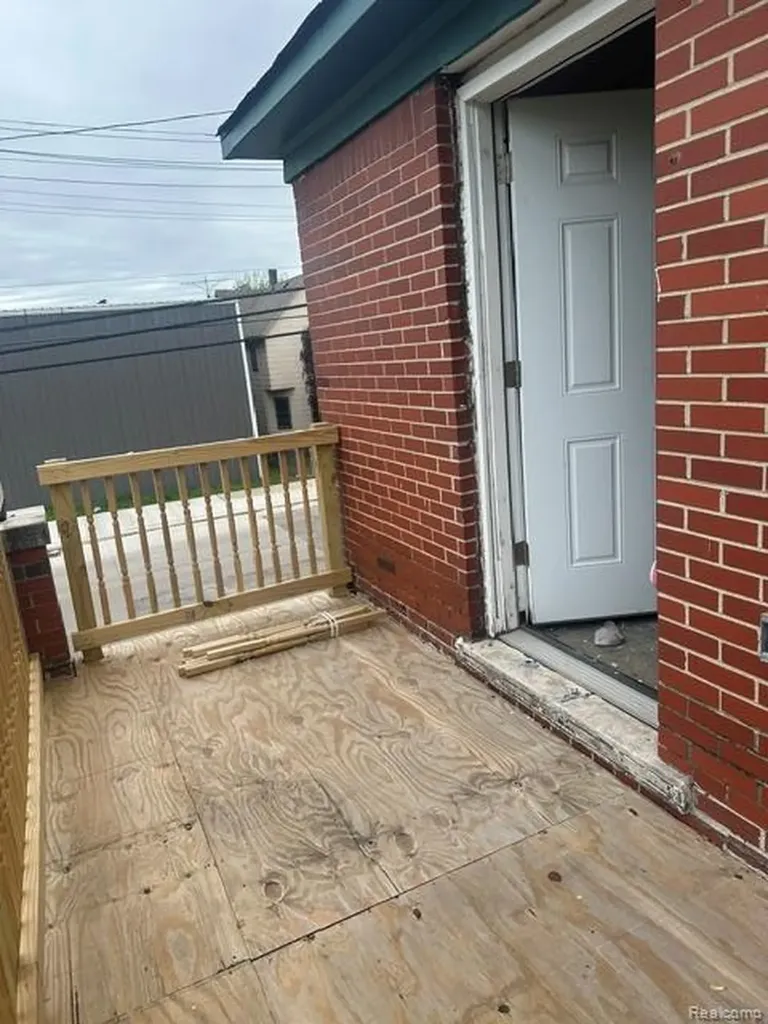 338 Richter Street River Rouge City MI 48218