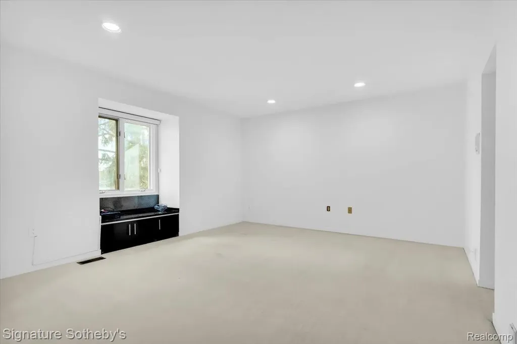 4156 Marlwood Drive West Bloomfield Charter Township MI 48323