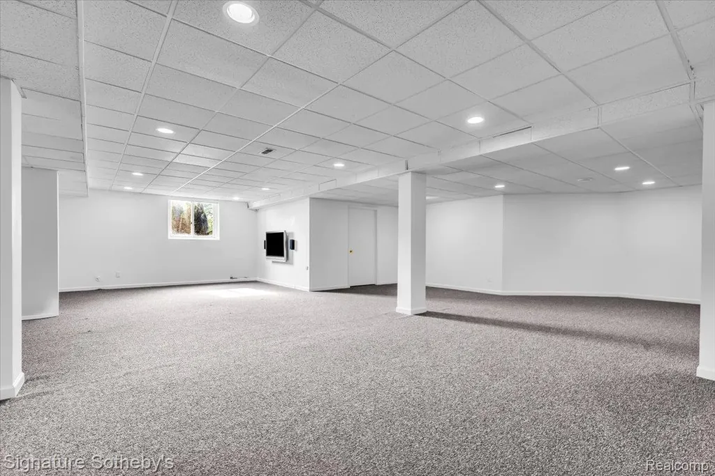 4156 Marlwood Drive West Bloomfield Charter Township MI 48323