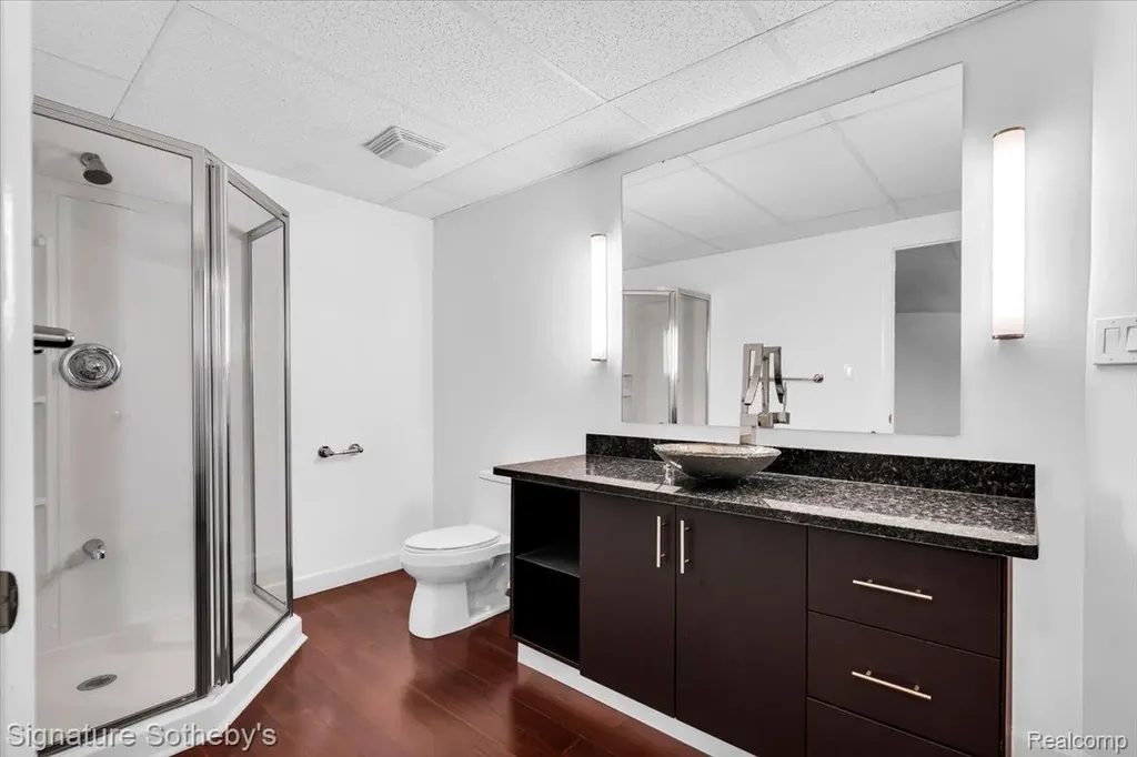 4156 Marlwood Drive West Bloomfield Charter Township MI 48323