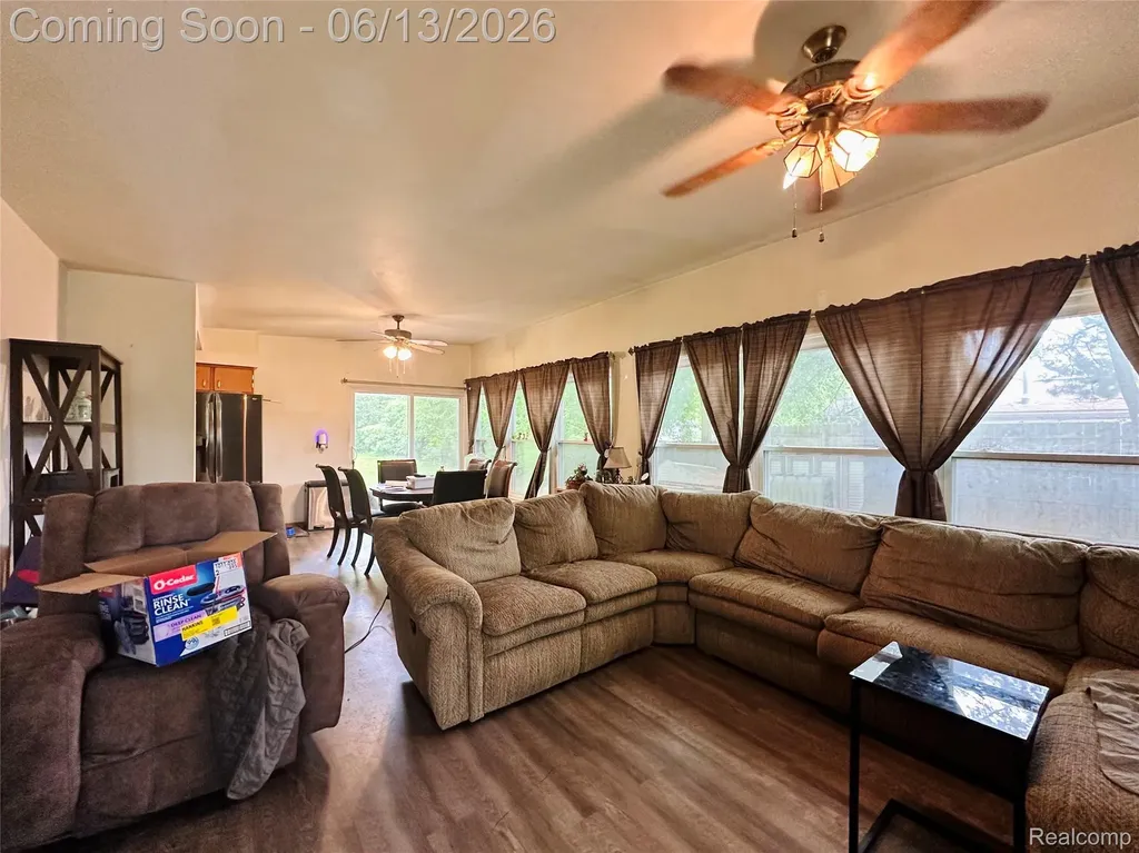 3505 Bendelow Road Rochester Hills City MI 48307