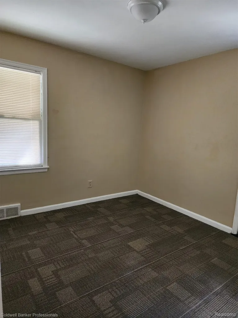 20045 Braile Street Detroit City MI 48219