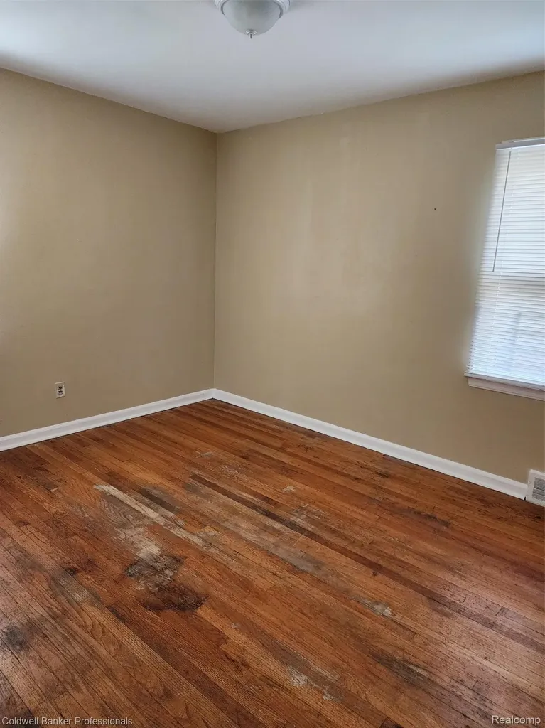 20045 Braile Street Detroit City MI 48219