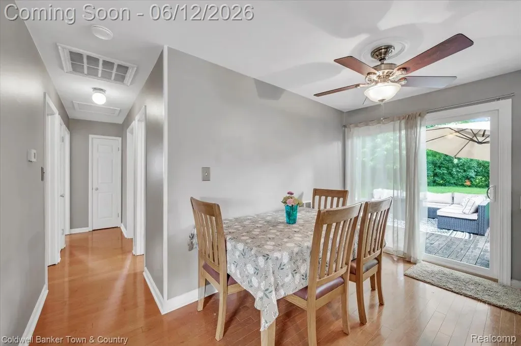 1991 Swaranne Drive West Bloomfield Charter Township MI 48324