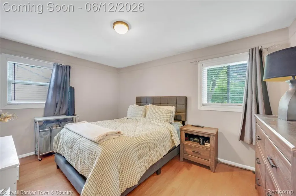 1991 Swaranne Drive West Bloomfield Charter Township MI 48324