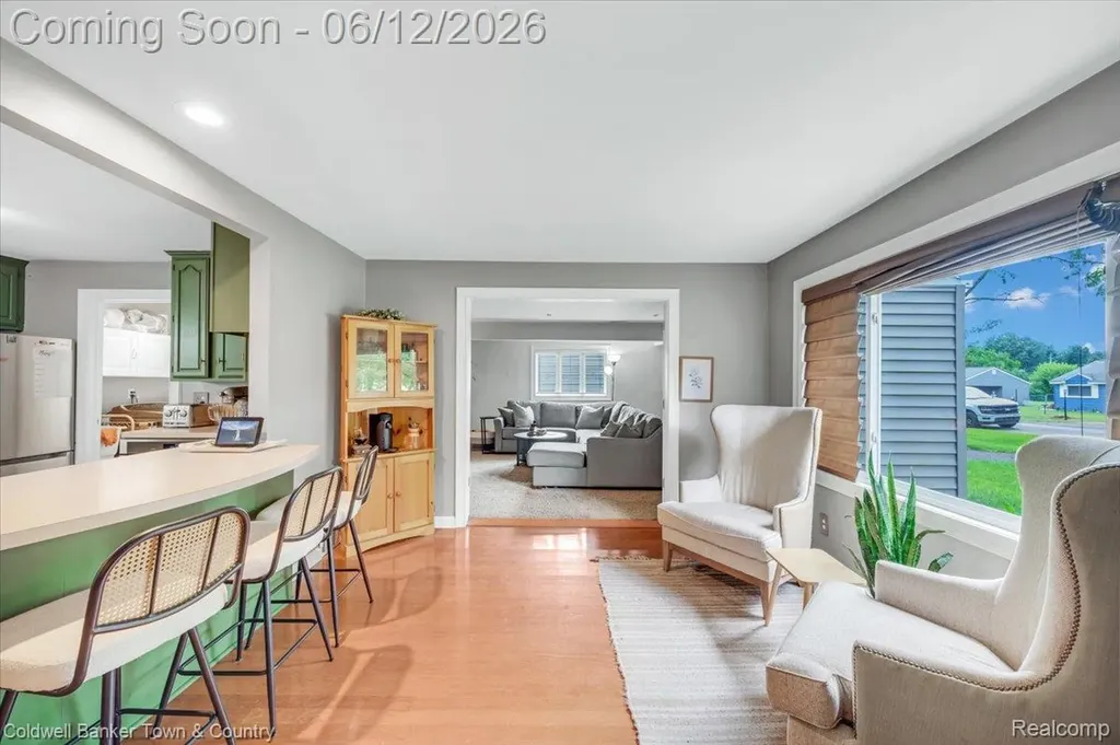 1991 Swaranne Drive West Bloomfield Charter Township MI 48324
