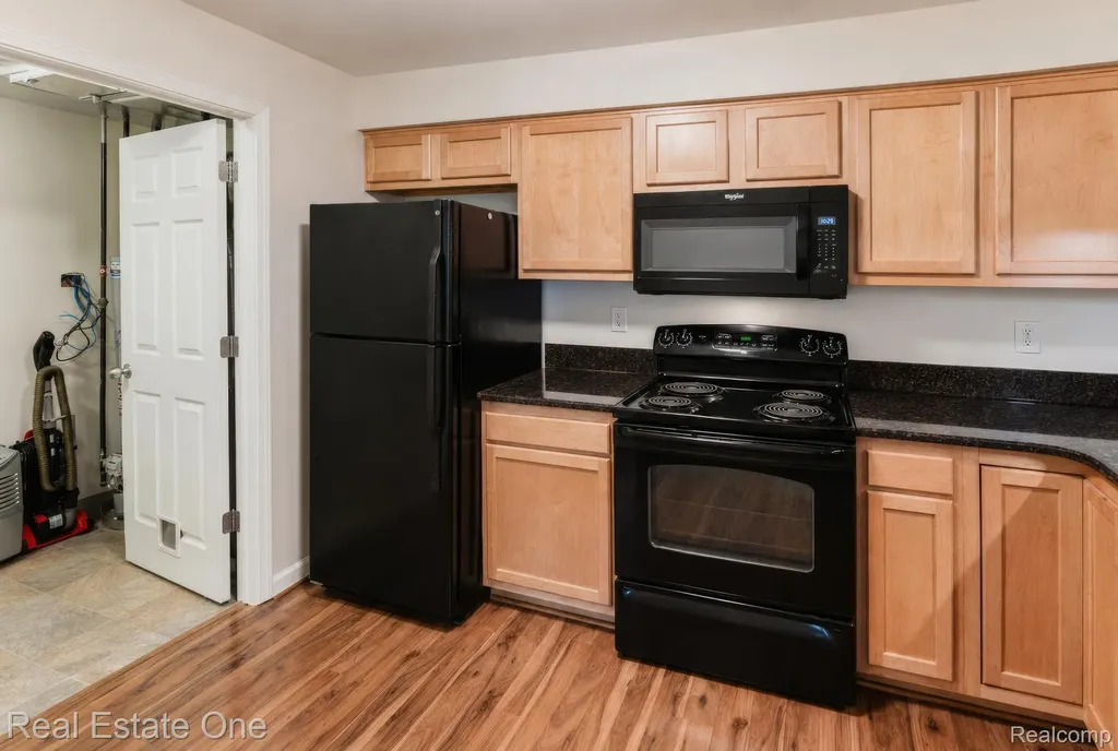 2635 Greenstone Boulevard Auburn Hills City MI 48326