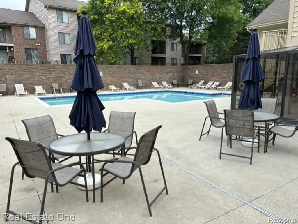 2635 Greenstone Boulevard Auburn Hills City MI 48326