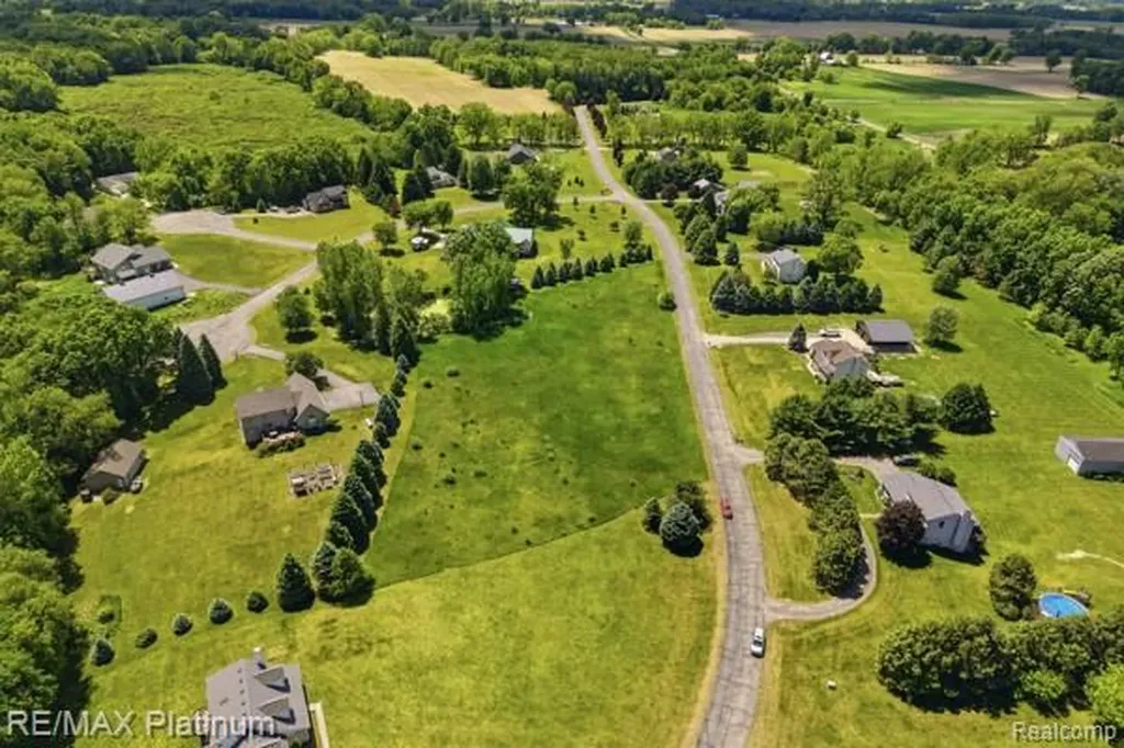 00 Iosco Mountain Road E Iosco Township MI 48137