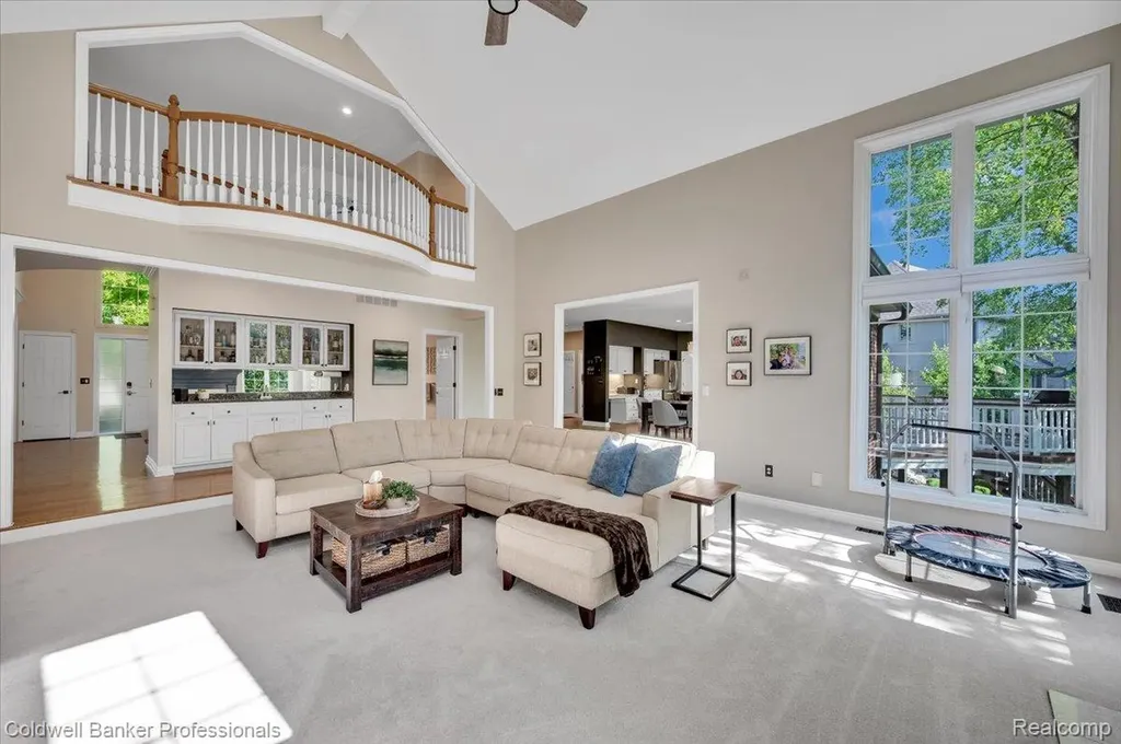 1399 Pebble Ridge Drive Rochester City MI 48307