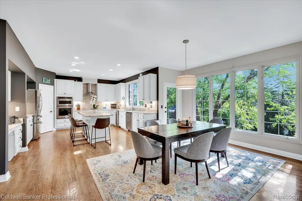1399 Pebble Ridge Drive Rochester City MI 48307
