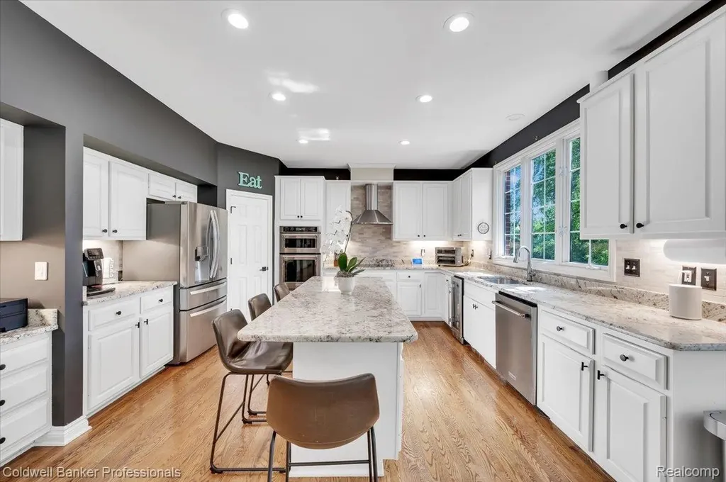 1399 Pebble Ridge Drive Rochester City MI 48307