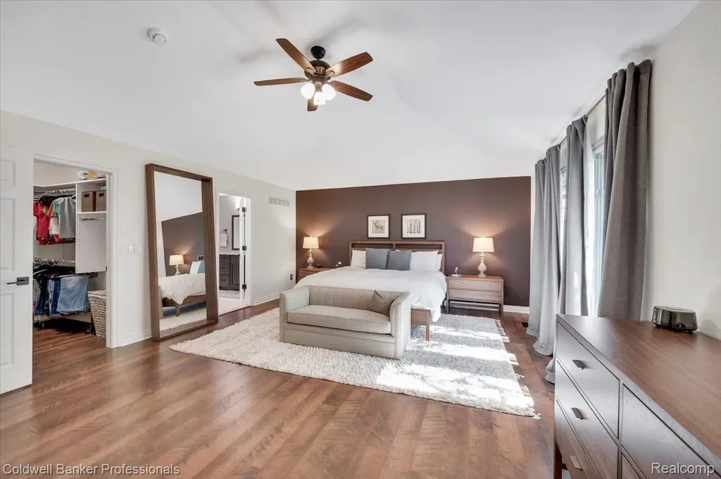 1399 Pebble Ridge Drive Rochester City MI 48307