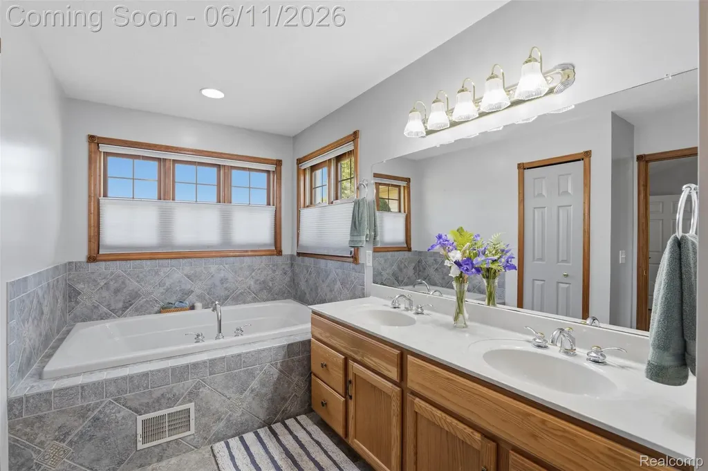 3789 Beckley Drive Oceola Township MI 48855