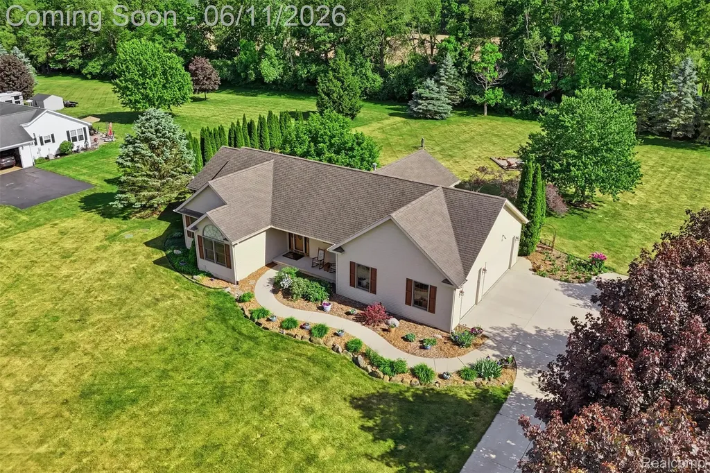 3789 Beckley Drive Oceola Township MI 48855