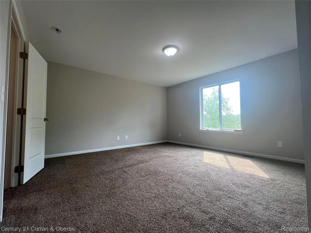 3493 Silver Stone Drive Milford Charter Township MI 48380
