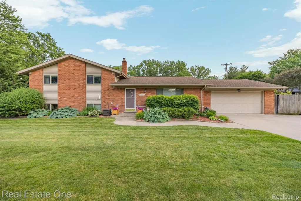 24100 Alpine Street Clinton Charter Township MI 48036