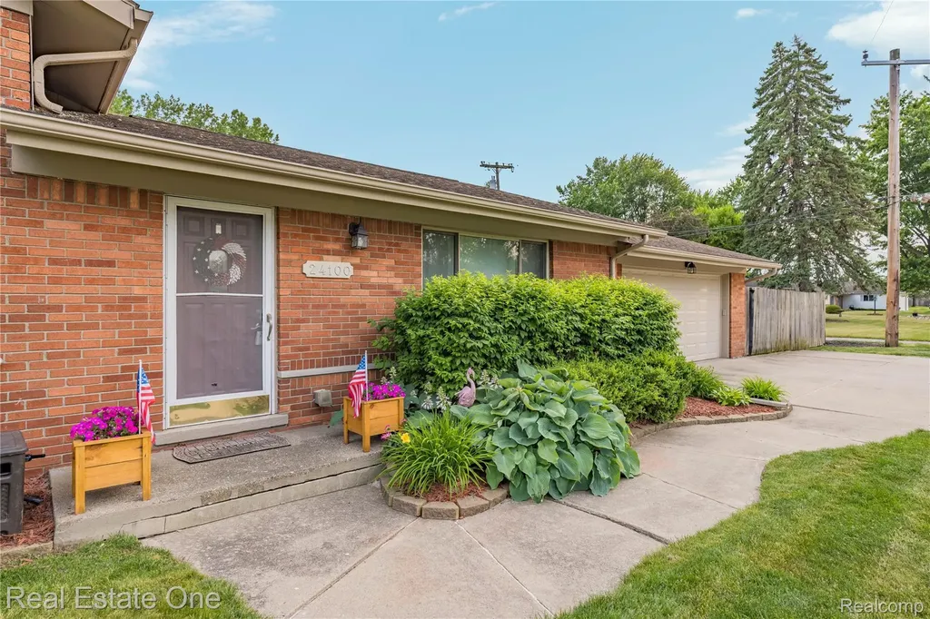 24100 Alpine Street Clinton Charter Township MI 48036