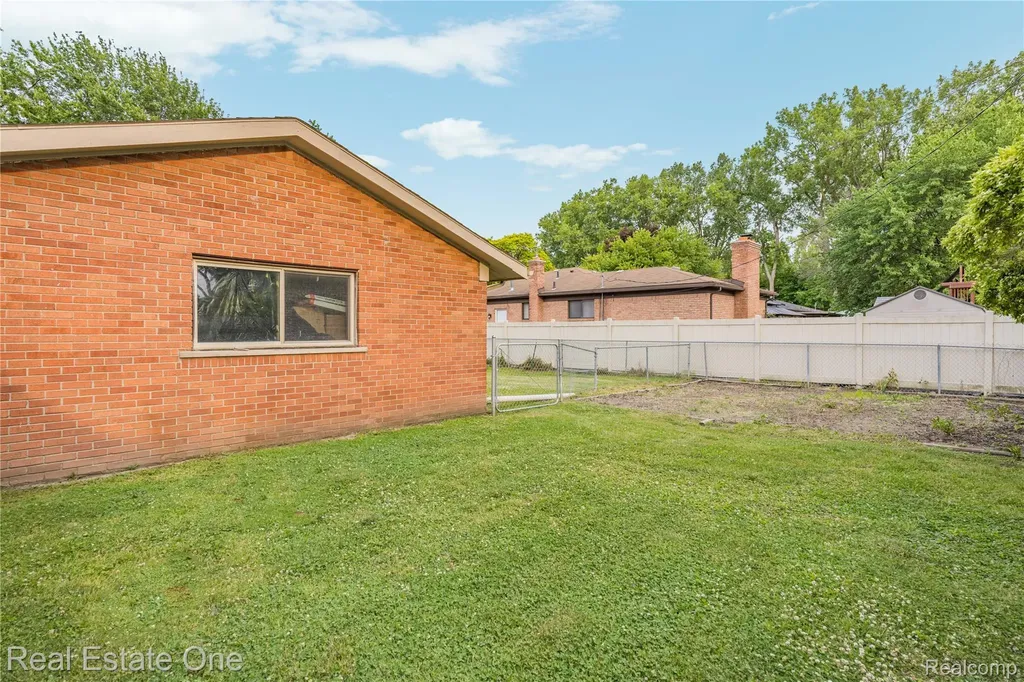 24100 Alpine Street Clinton Charter Township MI 48036