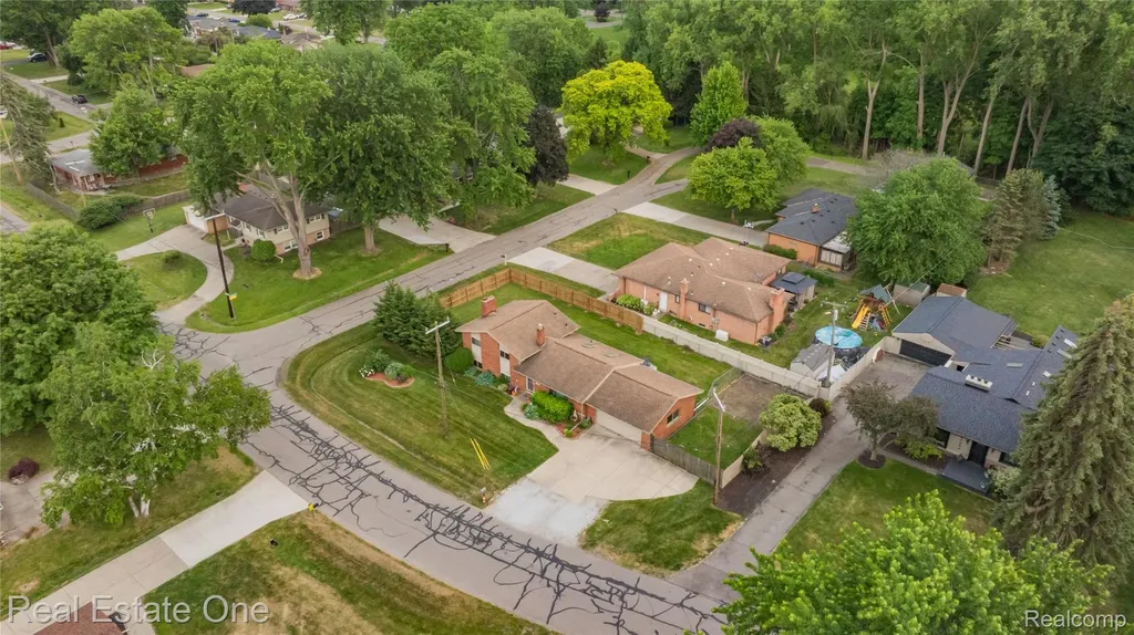 24100 Alpine Street Clinton Charter Township MI 48036
