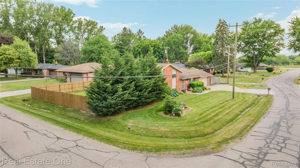 24100 Alpine Street Clinton Charter Township MI 48036