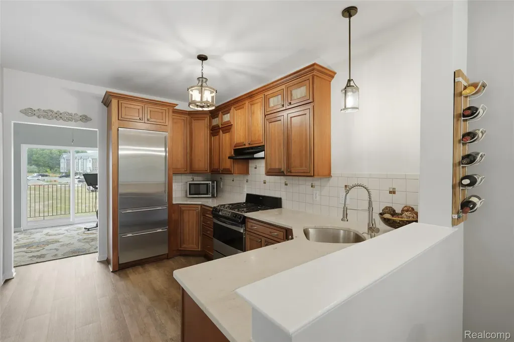 2138 Knotty Pine Trail Howell Township MI 48855