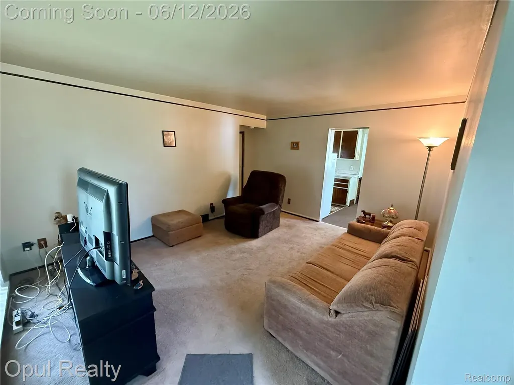 26362 Margareta Street Redford Charter Township MI 48240