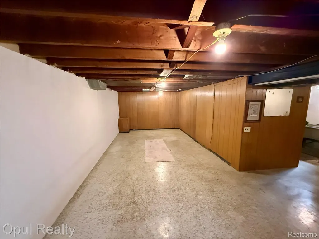 26362 Margareta Street Redford Charter Township MI 48240