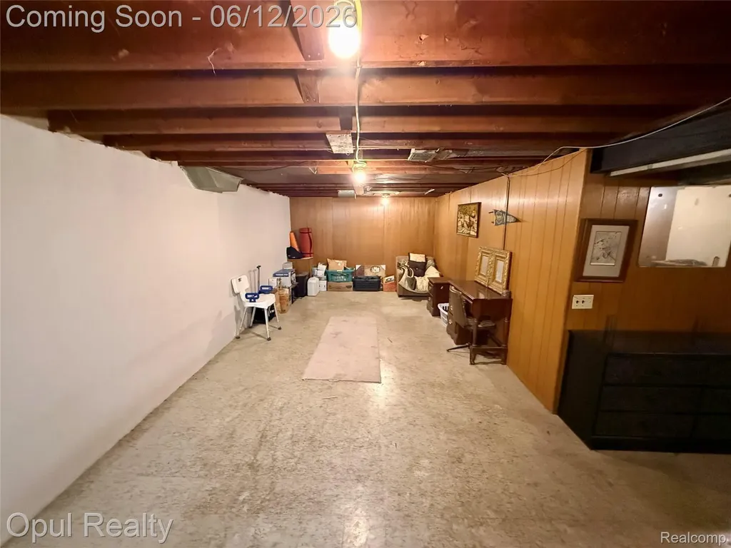 26362 Margareta Street Redford Charter Township MI 48240