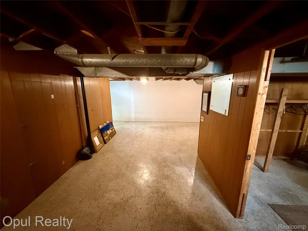 26362 Margareta Street Redford Charter Township MI 48240