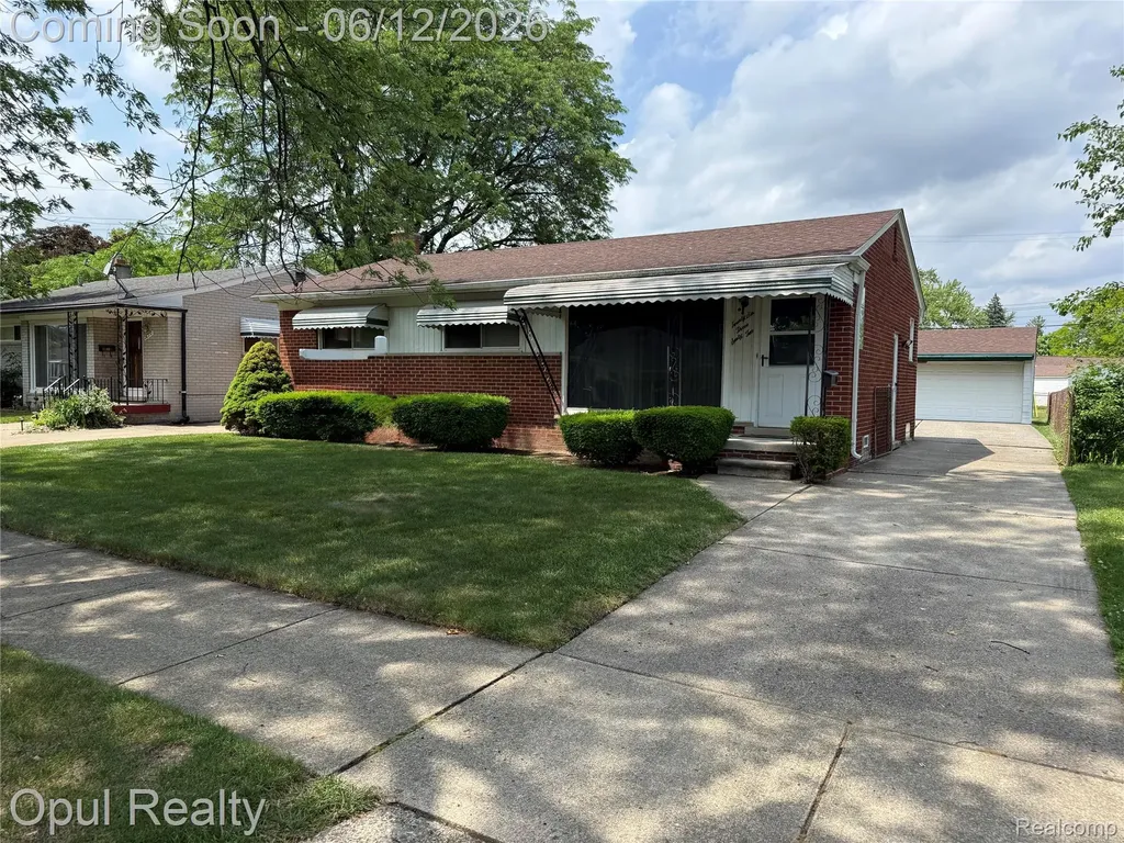 26362 Margareta Street Redford Charter Township MI 48240