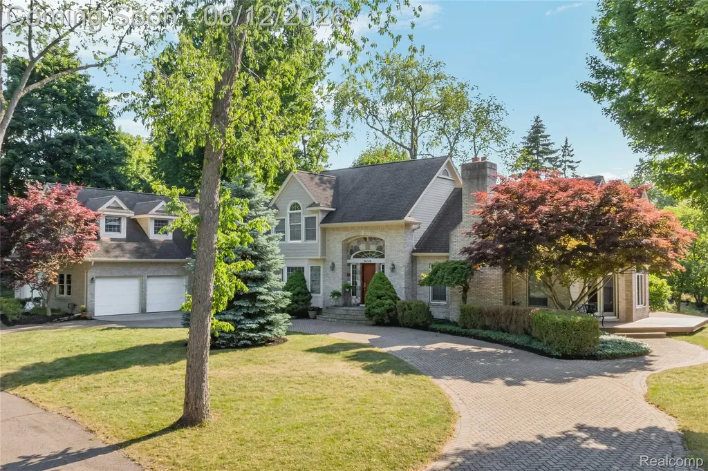 905 Spring Drive Northville Township MI 48167