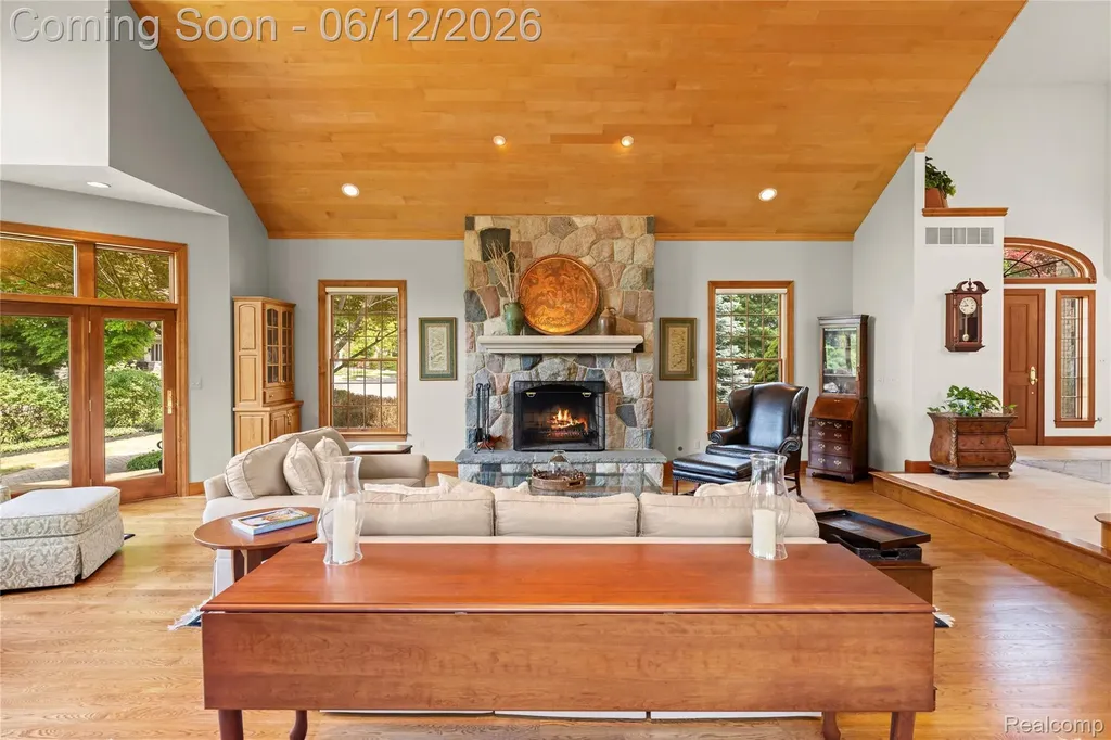 905 Spring Drive Northville Township MI 48167