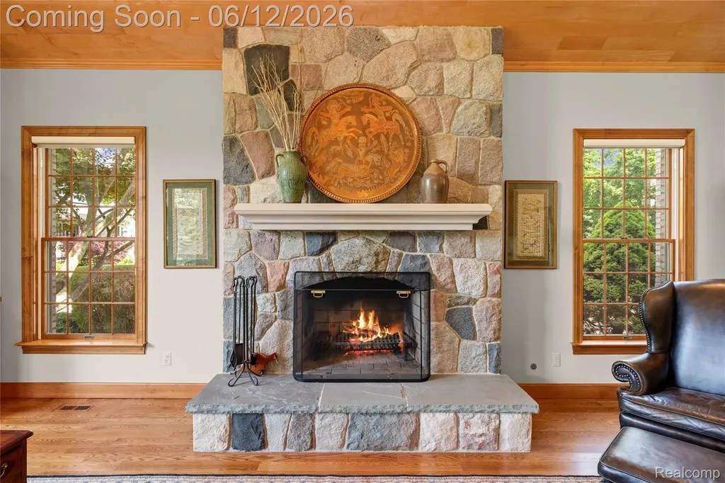 905 Spring Drive Northville Township MI 48167