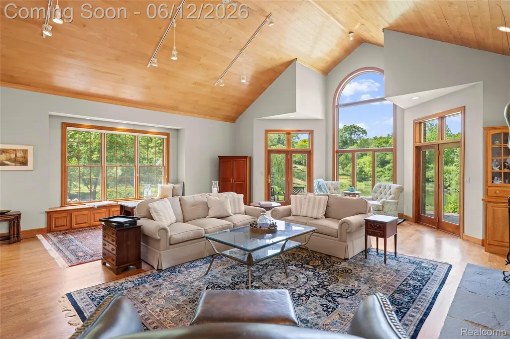 905 Spring Drive Northville Township MI 48167