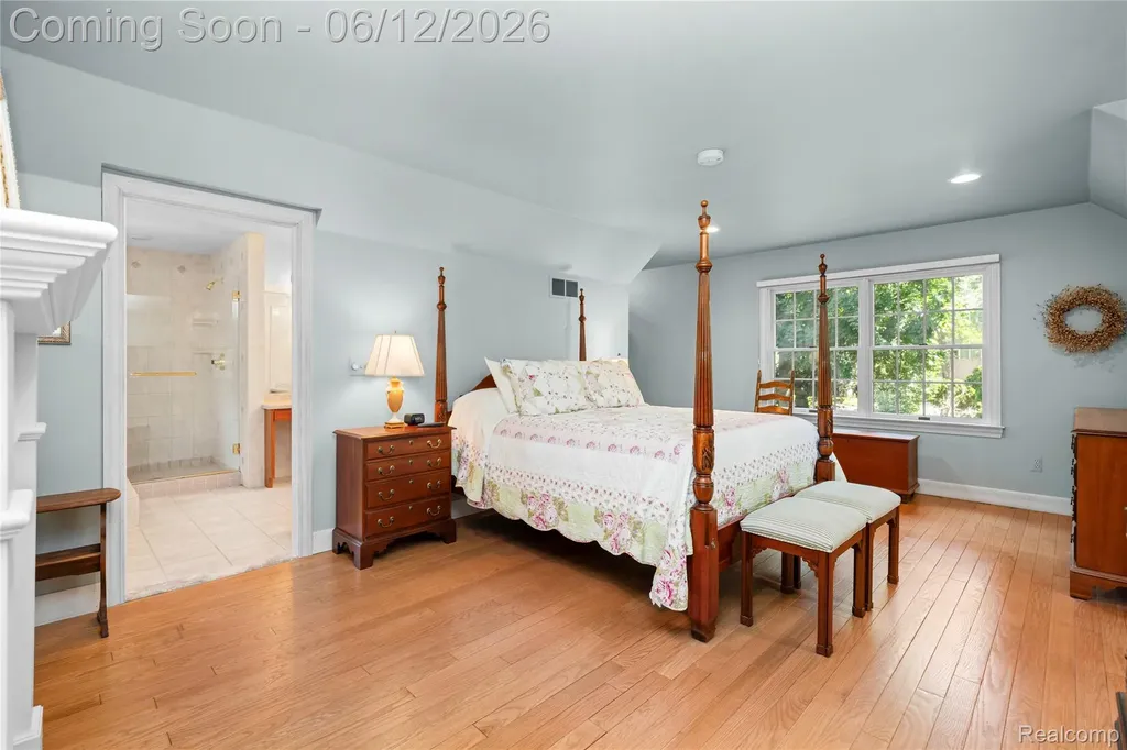 905 Spring Drive Northville Township MI 48167