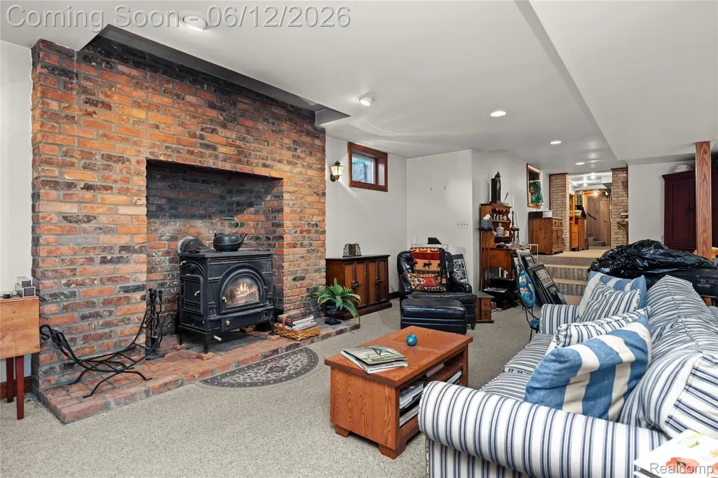 905 Spring Drive Northville Township MI 48167