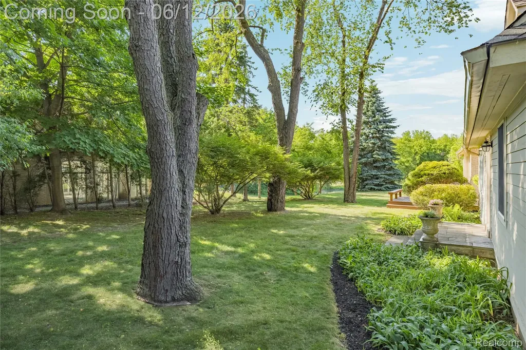 905 Spring Drive Northville Township MI 48167