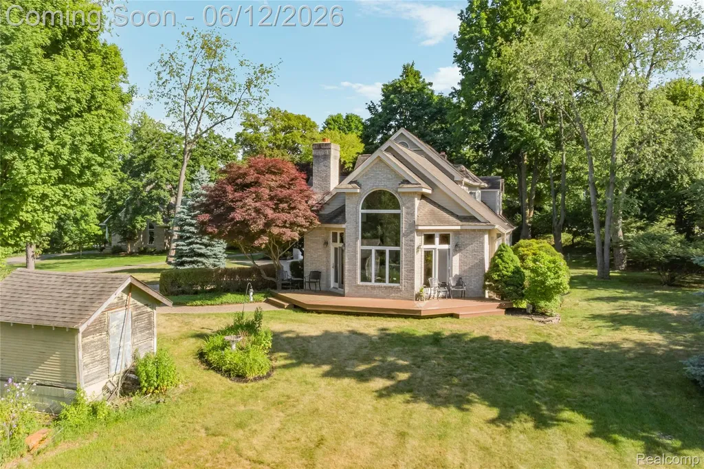 905 Spring Drive Northville Township MI 48167