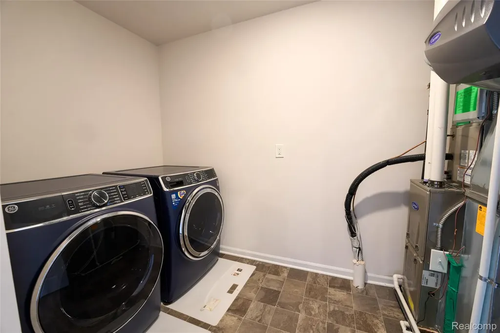 49701 Lantern Way Canton Charter Township MI 48188