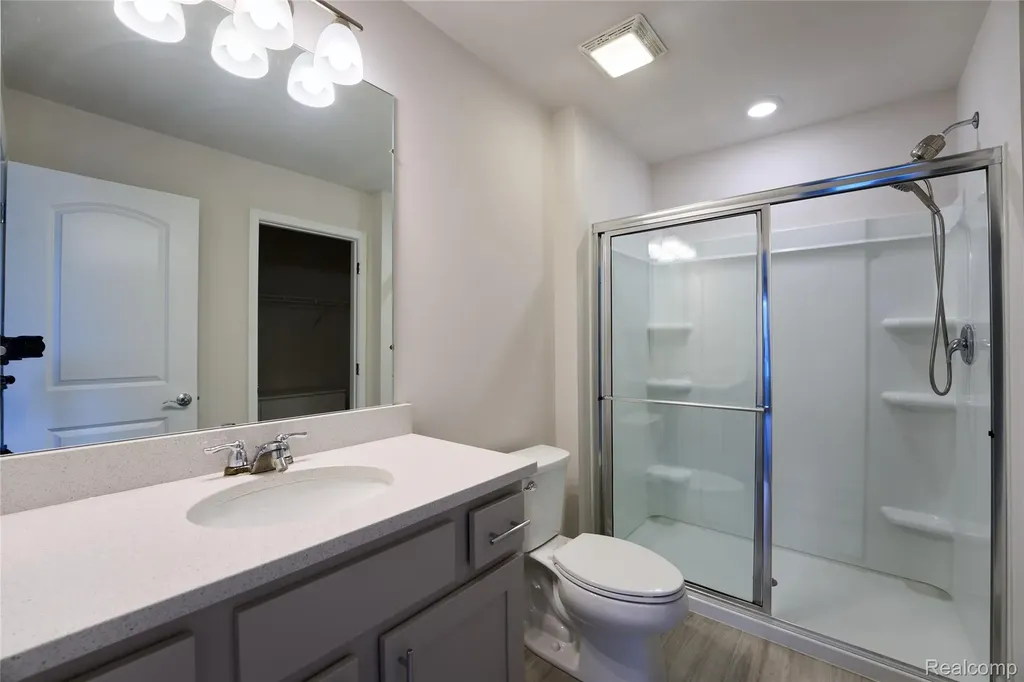 49701 Lantern Way Canton Charter Township MI 48188