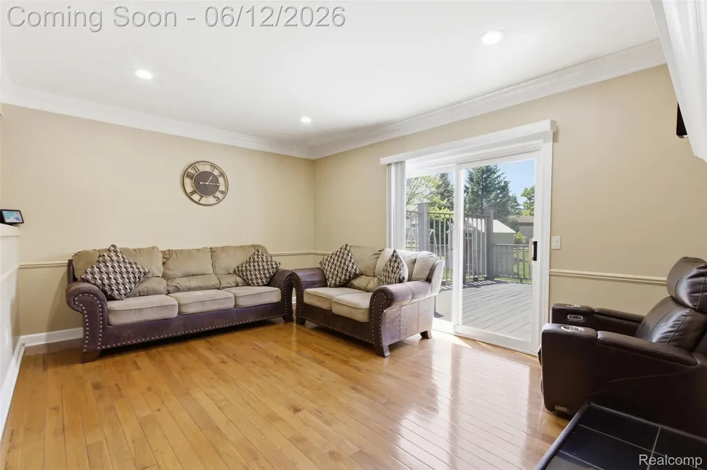 37729 Fieldcrest Lane Sterling Heights City MI 48312