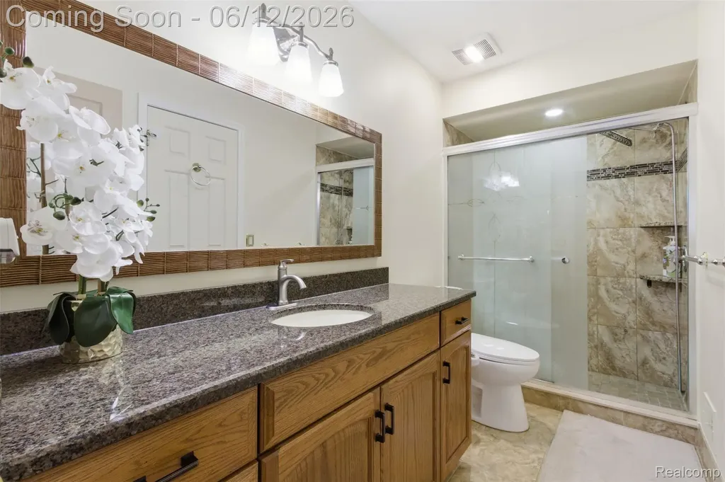 37729 Fieldcrest Lane Sterling Heights City MI 48312