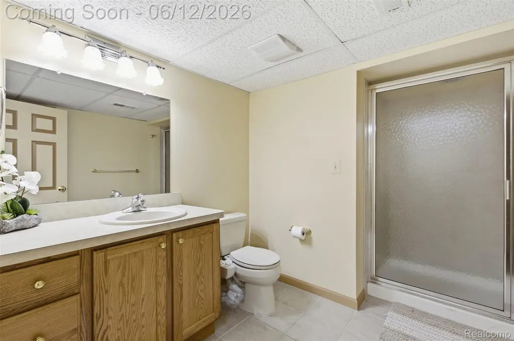 37729 Fieldcrest Lane Sterling Heights City MI 48312