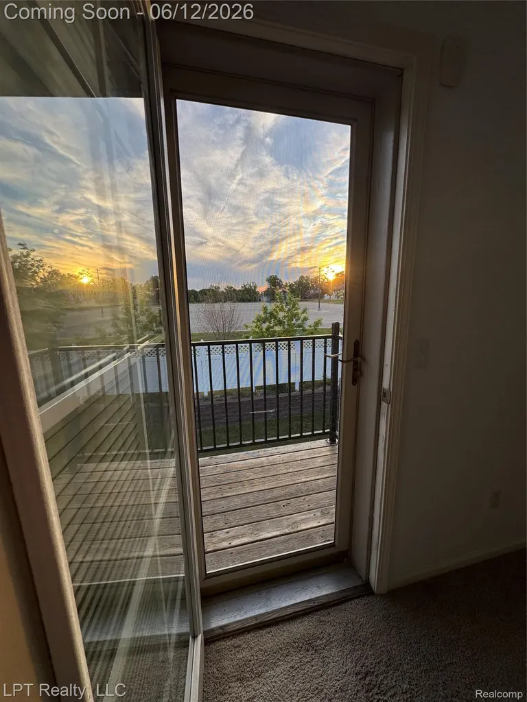 623 Worthington Drive Lansing City MI 48906