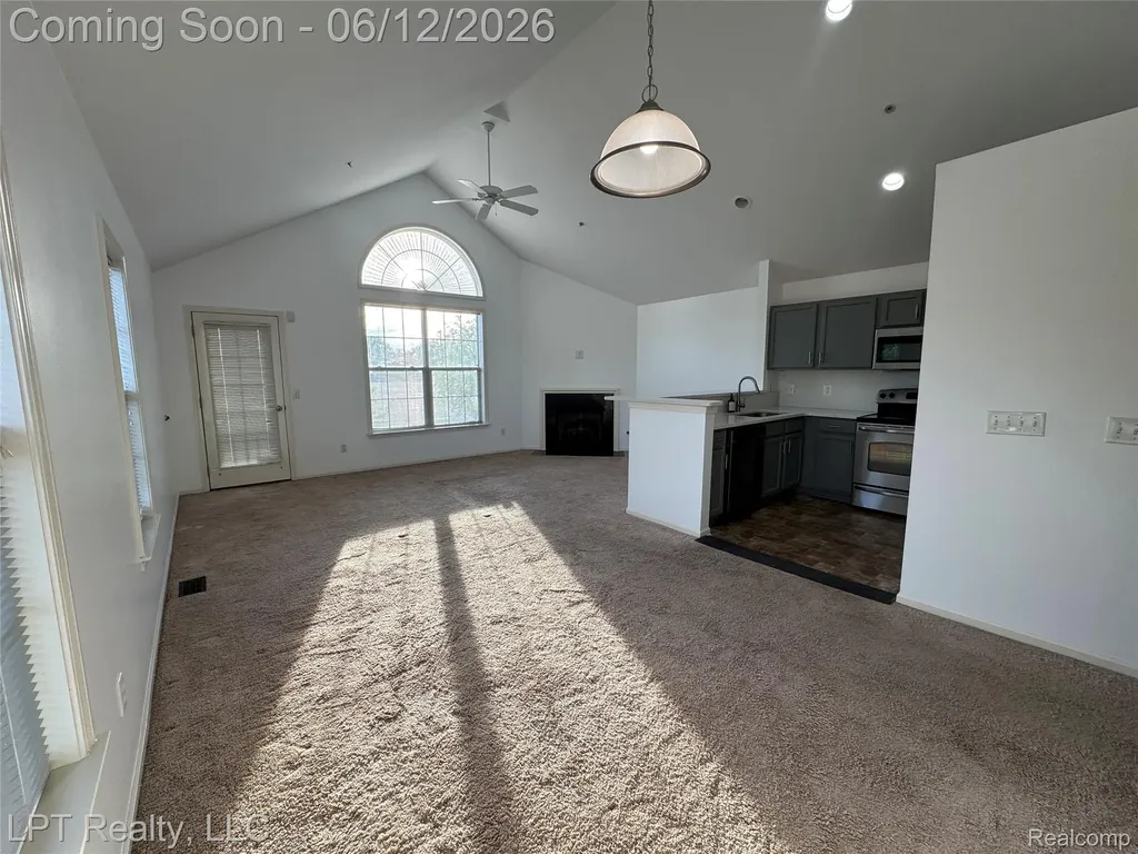 623 Worthington Drive Lansing City MI 48906