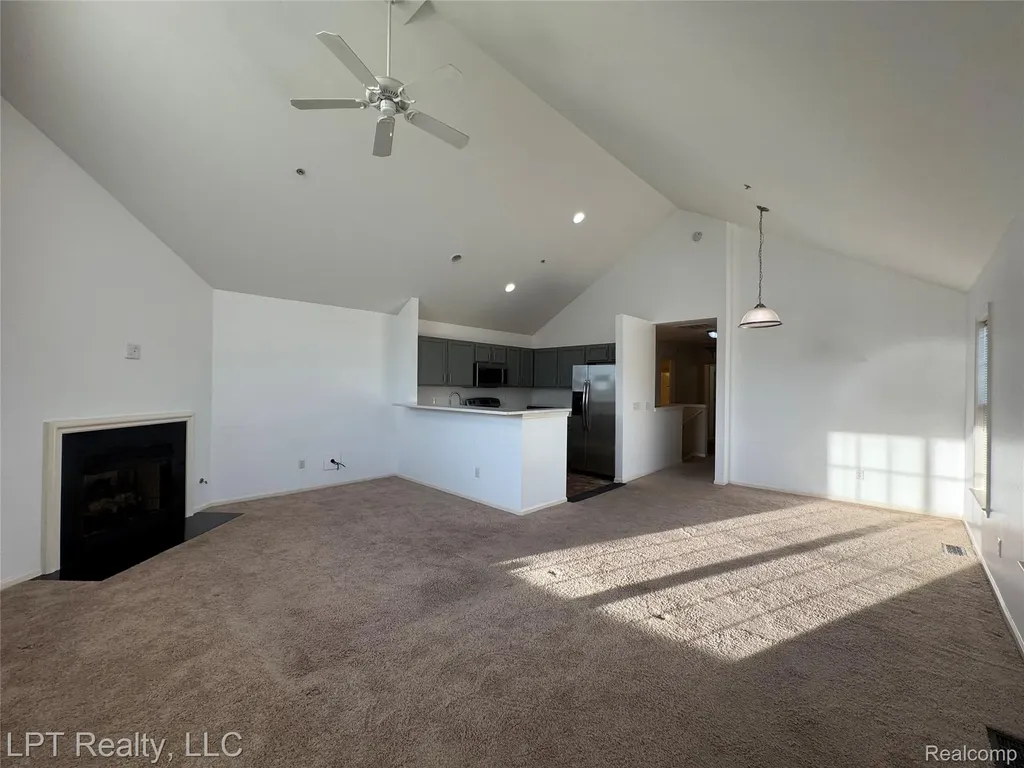 623 Worthington Drive Lansing City MI 48906