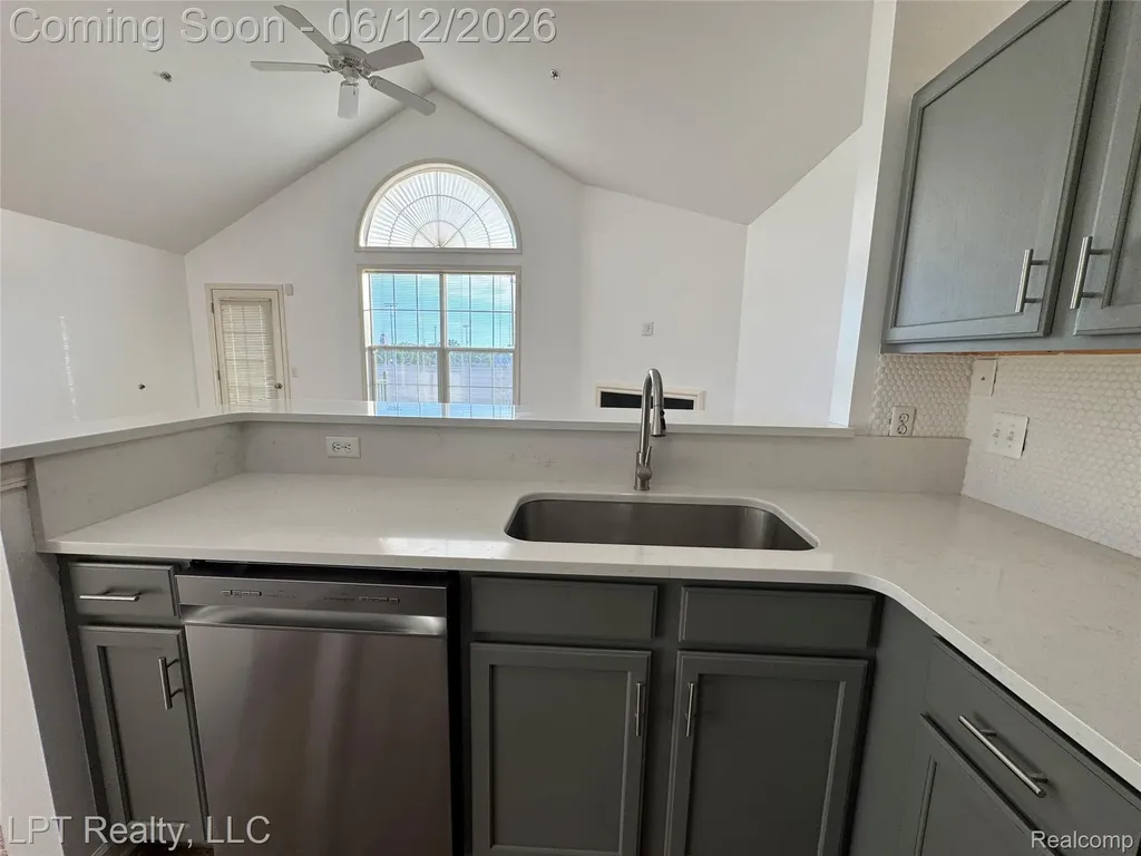 623 Worthington Drive Lansing City MI 48906