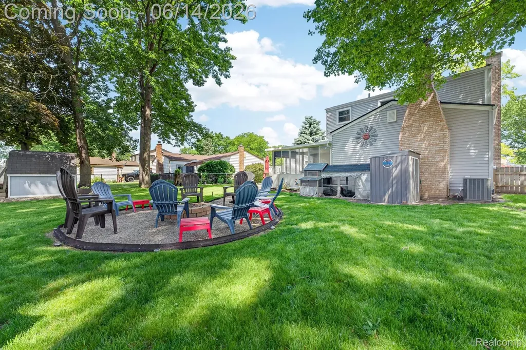 21659 Birch Street Woodhaven City MI 48183