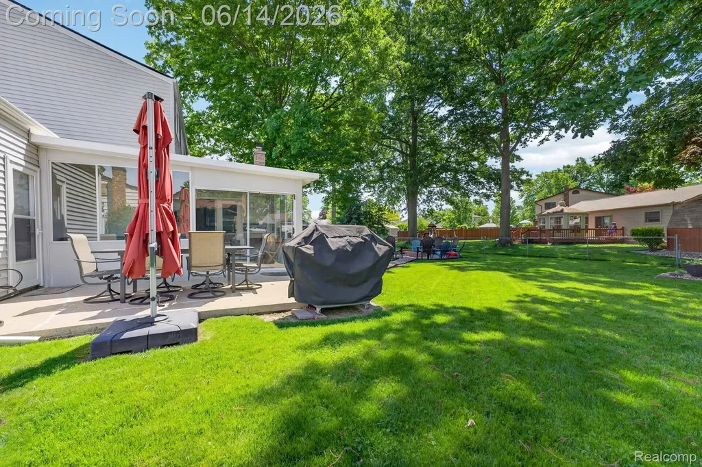 21659 Birch Street Woodhaven City MI 48183